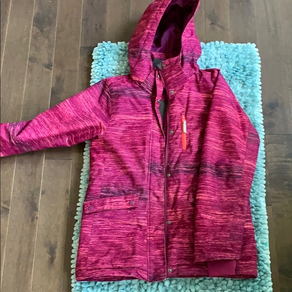 Columbia Omni-tech Snowpants and H&M winter coat - Picture 12 of 16